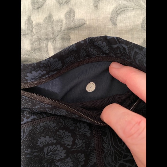 Lululemon speed up tight Nouveau Mach blue black - Picture 9 of 11